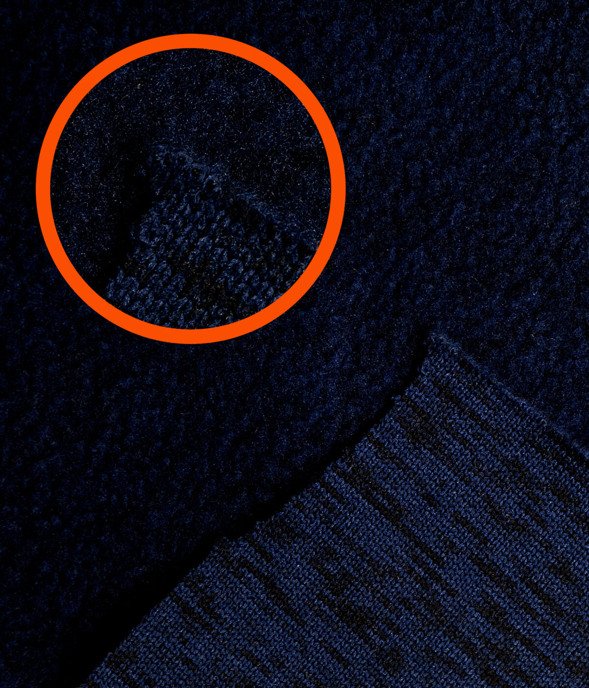 GRAFF - Ciepła bluza z kapturem 229-BL-9