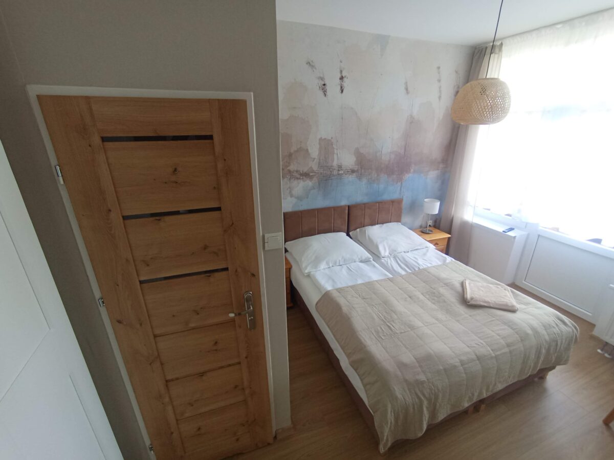 Apartament nr5 dwupokojowy z kuchnią i łazienką - KAMERALNY